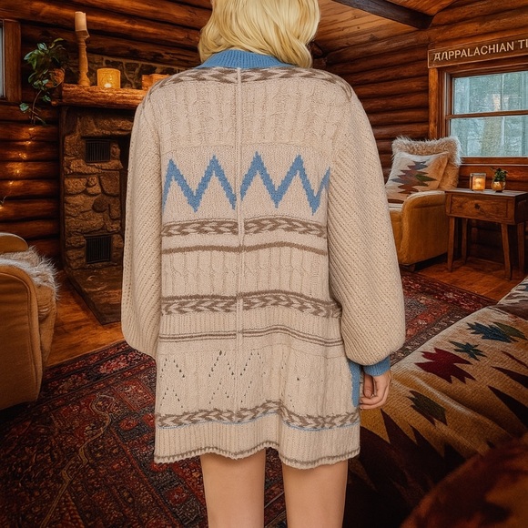 POL Cream Western Aztec Print Open Front Knit Cardigan Sweater with Pockets - Picture 8 of 10